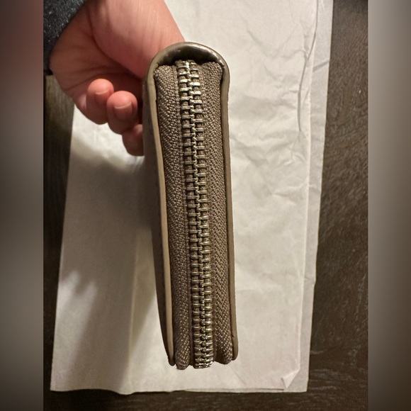 Tory Burch Continental Zip Wallet Wristlet ECU - Picture 8 of 13